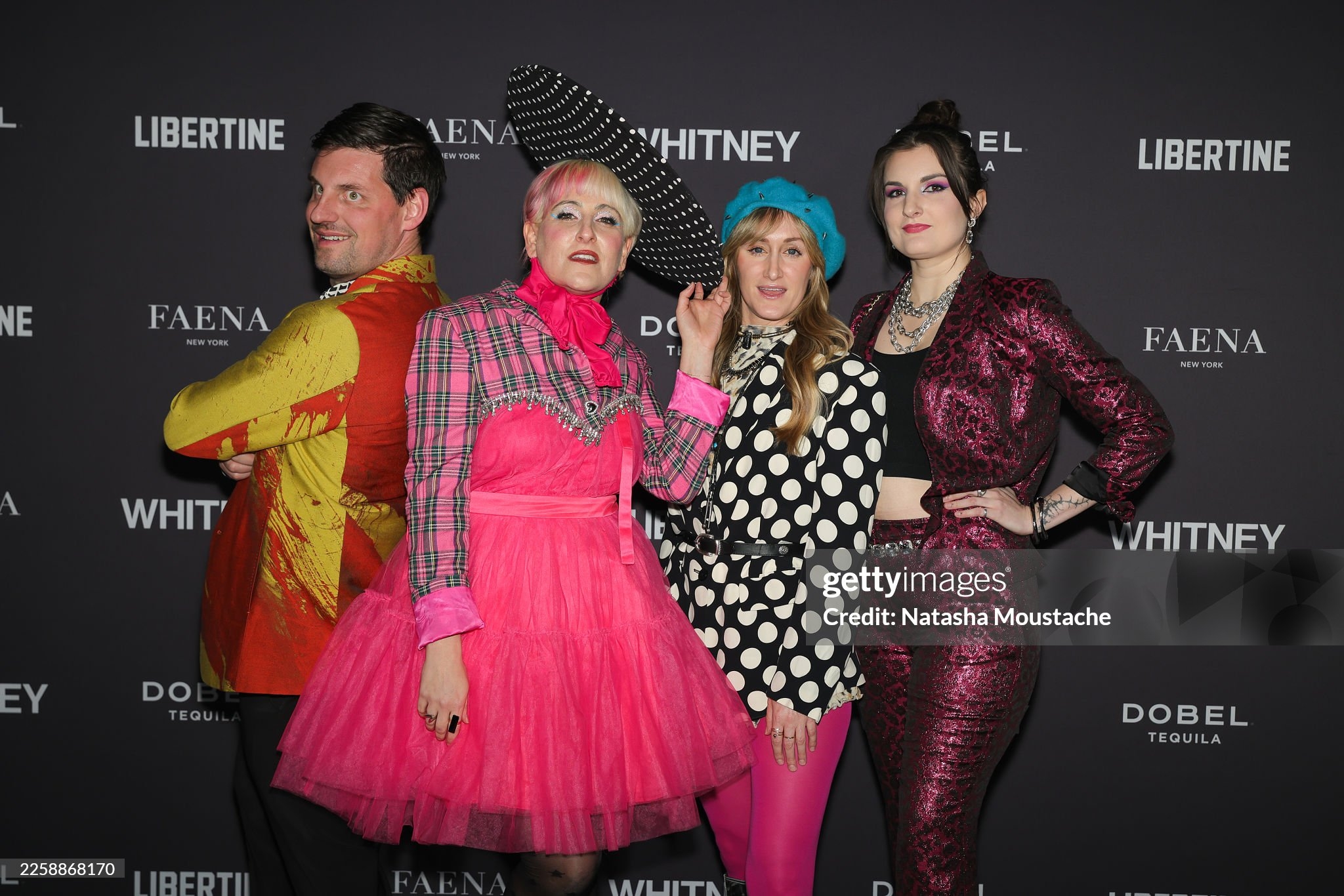 Jessica Dye in Art Party